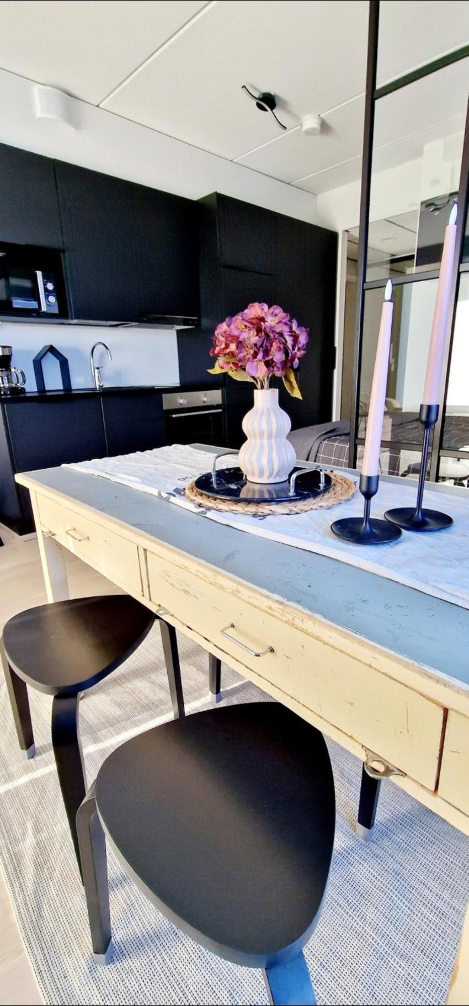 Modern Apartment Near Tampereen Messukeskus, With Own Private And Free Parking Экстерьер фото
